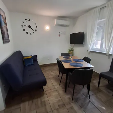 Apartmani Mirela Vrh  Exterior photo